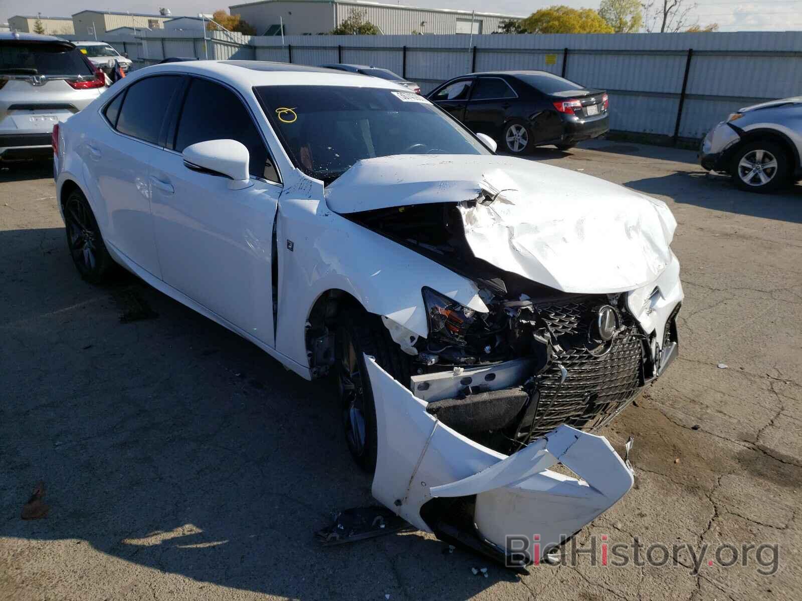 Фотография JTHBA1D29J5067271 - LEXUS IS 2018