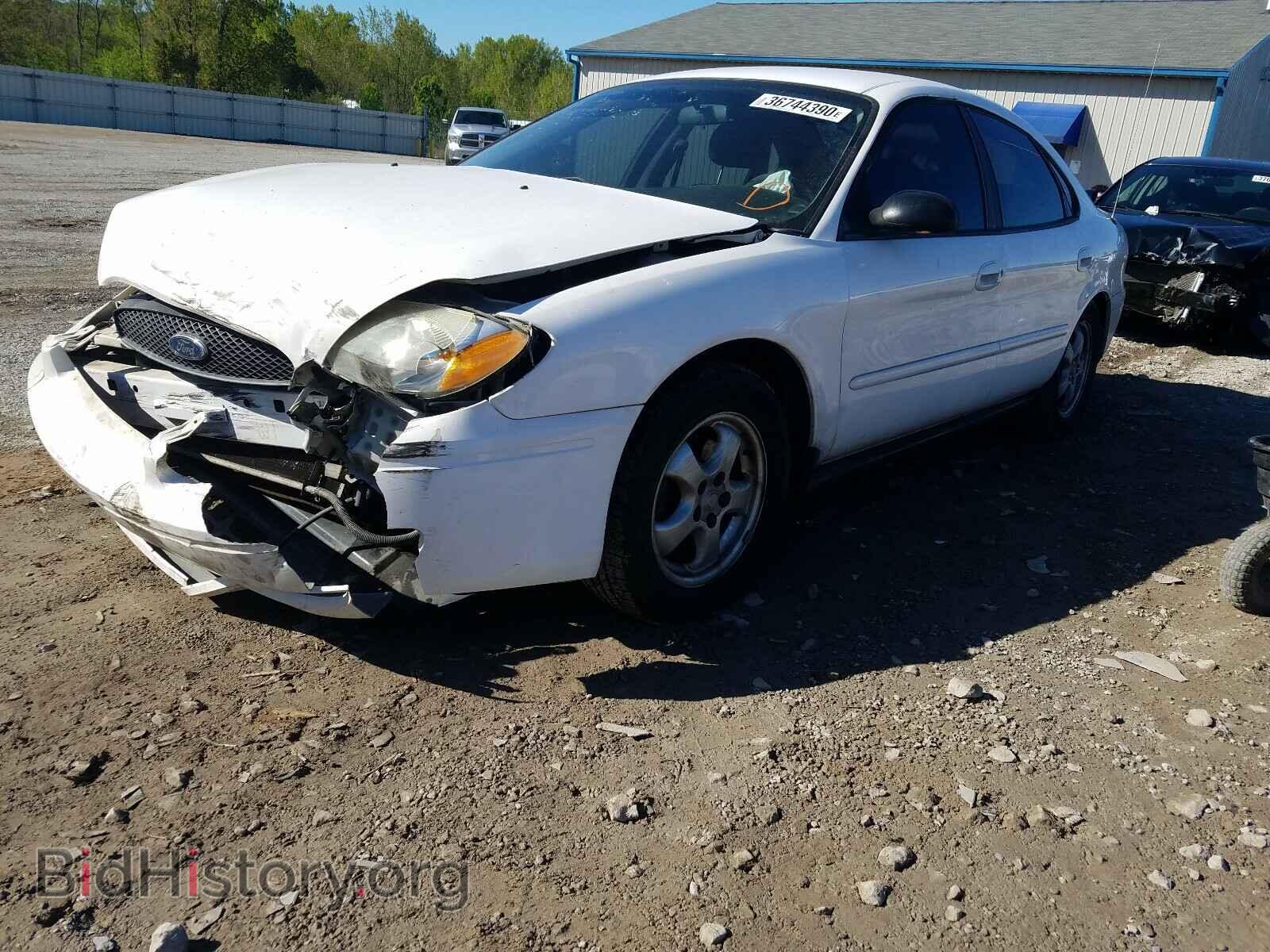 2005 FORD TAURUS - VIN: 1FAHP53U05A265793 - Фото 2