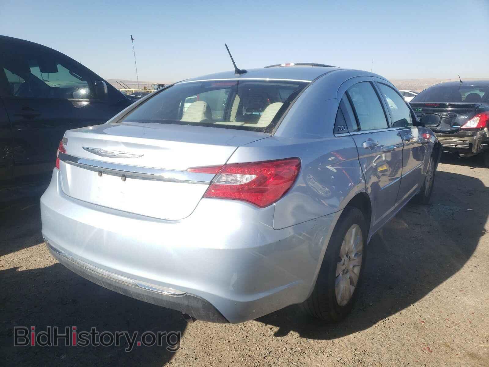 2012 CHRYSLER 200 - VIN: 1C3CCBAB7CN190682 - Фото 4