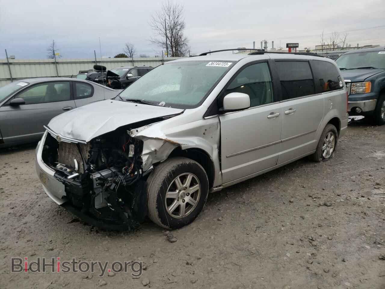 Photo 2A4RR5D17AR177014 - CHRYSLER MINIVAN 2010