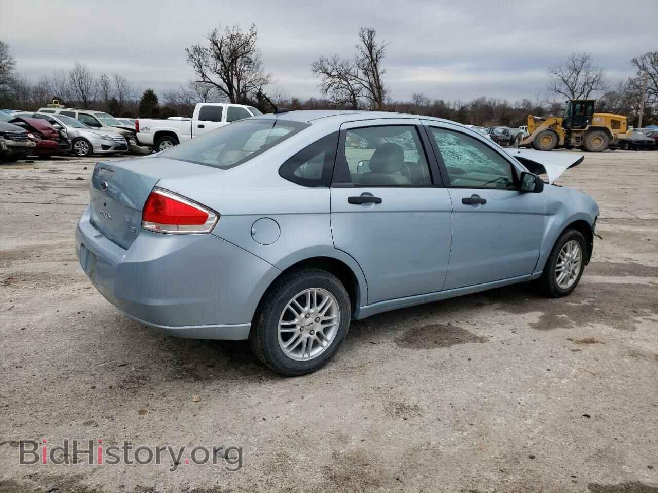 2009 FORD FOCUS - VIN: 1FAHP35N29W231146 - Фото 3
