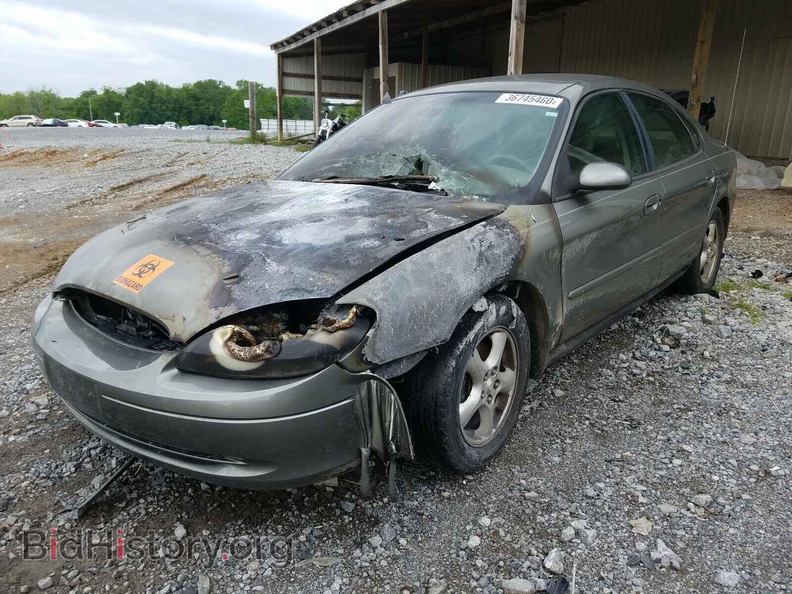 2003 FORD TAURUS - VIN: 1FAFP53U43A122897 - Фото 2