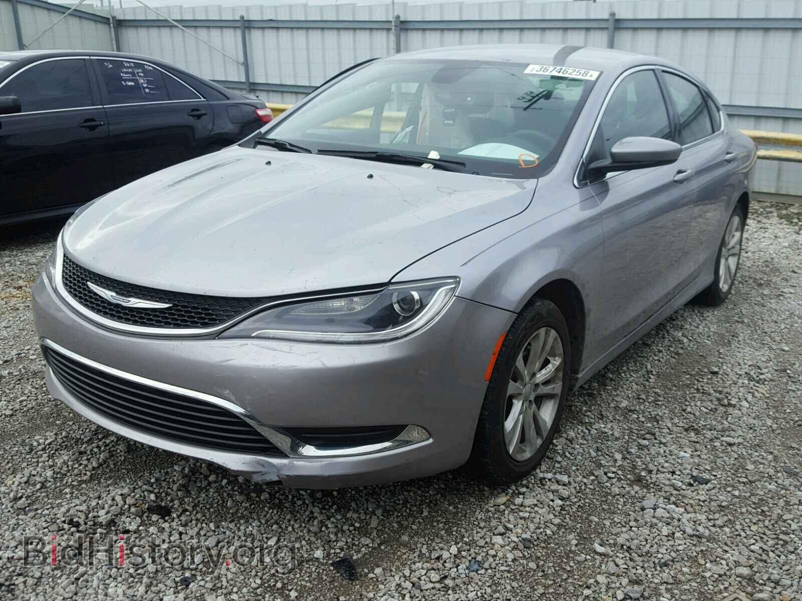 2015 CHRYSLER 200 - VIN: 1C3CCCABXFN674484 - Фото 2