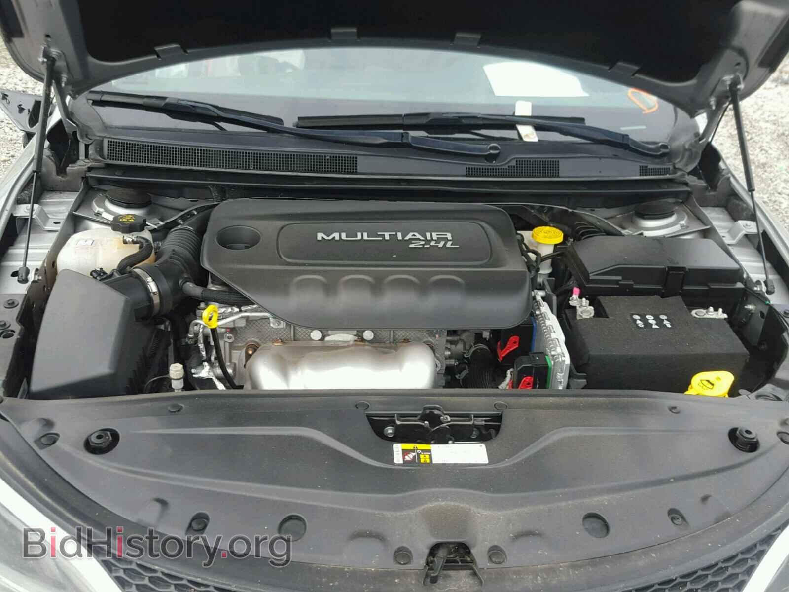 2015 CHRYSLER 200 - VIN: 1C3CCCABXFN674484 - Фото 7