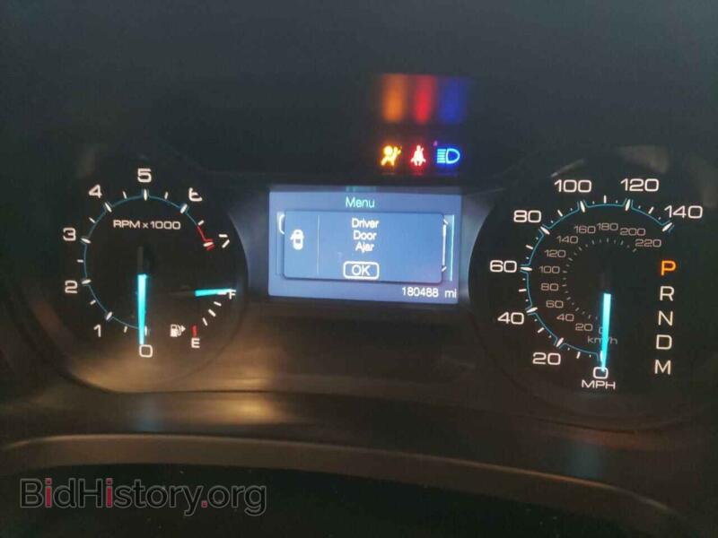 2011 Ford EXPLORER (VIN 1FMHK8D88BGA80665) — photo 9 of 12