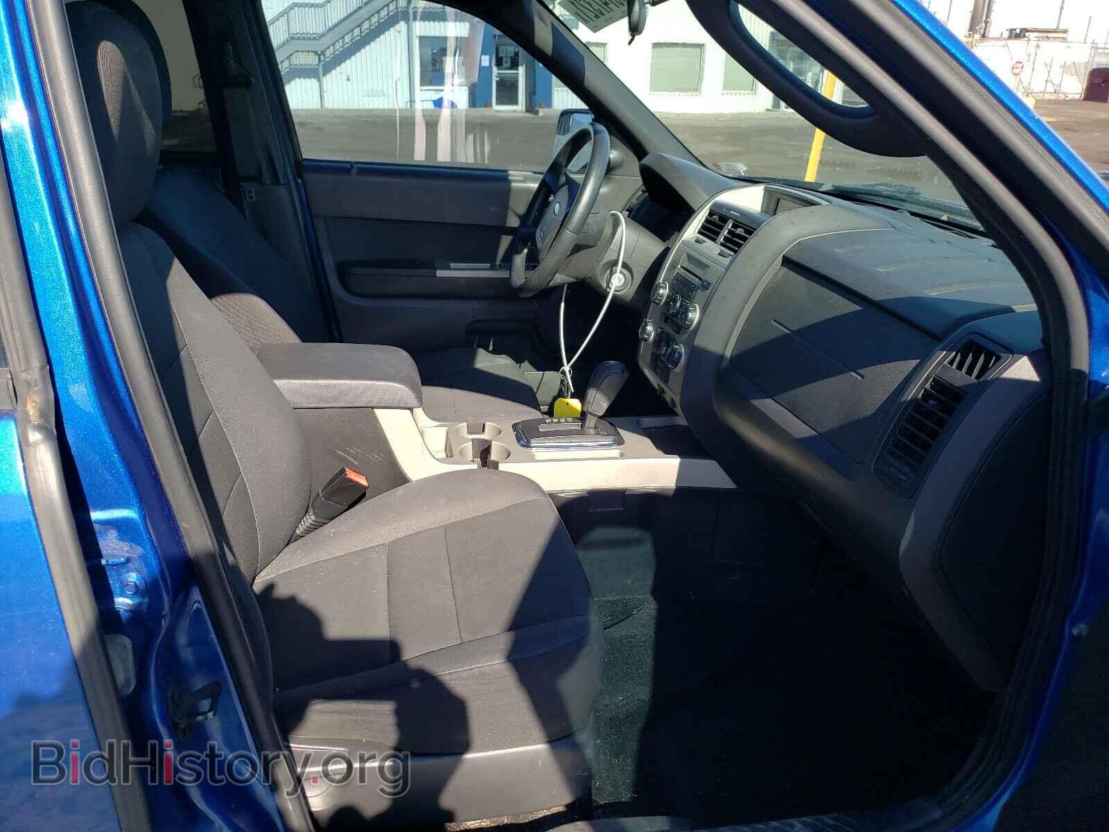 2011 FORD ESCAPE - VIN: 1FMCU0DG9BKB40012 - Фото 5