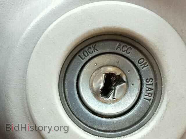 2002 LEXUS ES300 - VIN: JTHBF30G420011901 - Фото 9