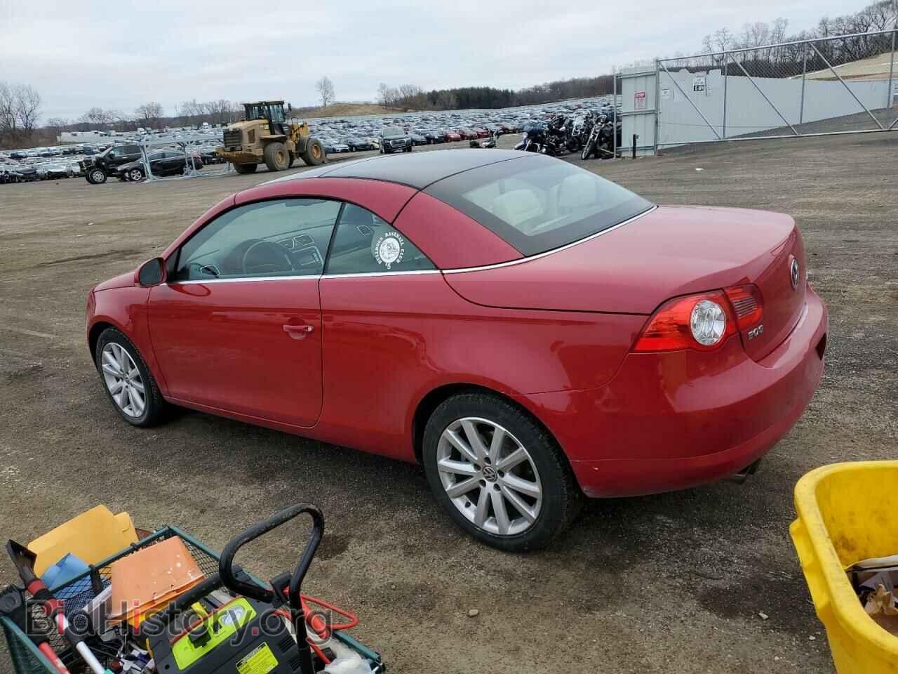 2007 VOLKSWAGEN EOS - VIN: WVWFA71F07V050767 - Фото 2
