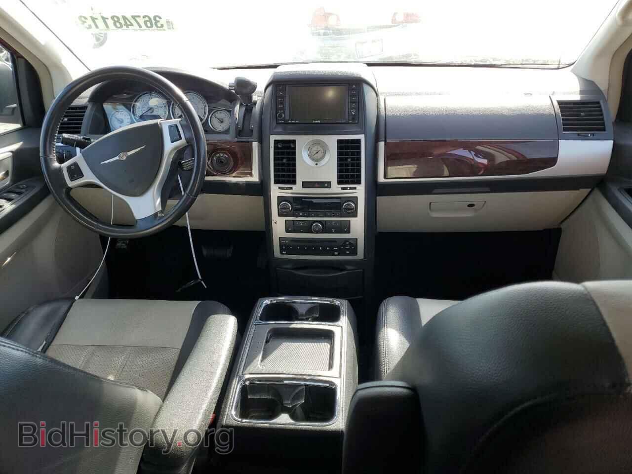 2010 CHRYSLER MINIVAN - VIN: 2A4RR8DX1AR472597 - Фото 8