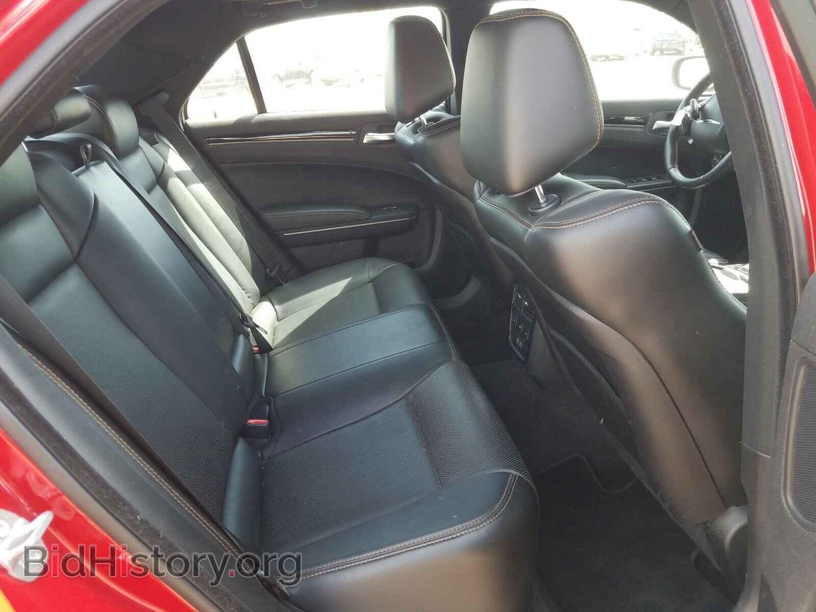 2017 CHRYSLER 300 - VIN: 2C3CCABG7HH521880 - Фото 6