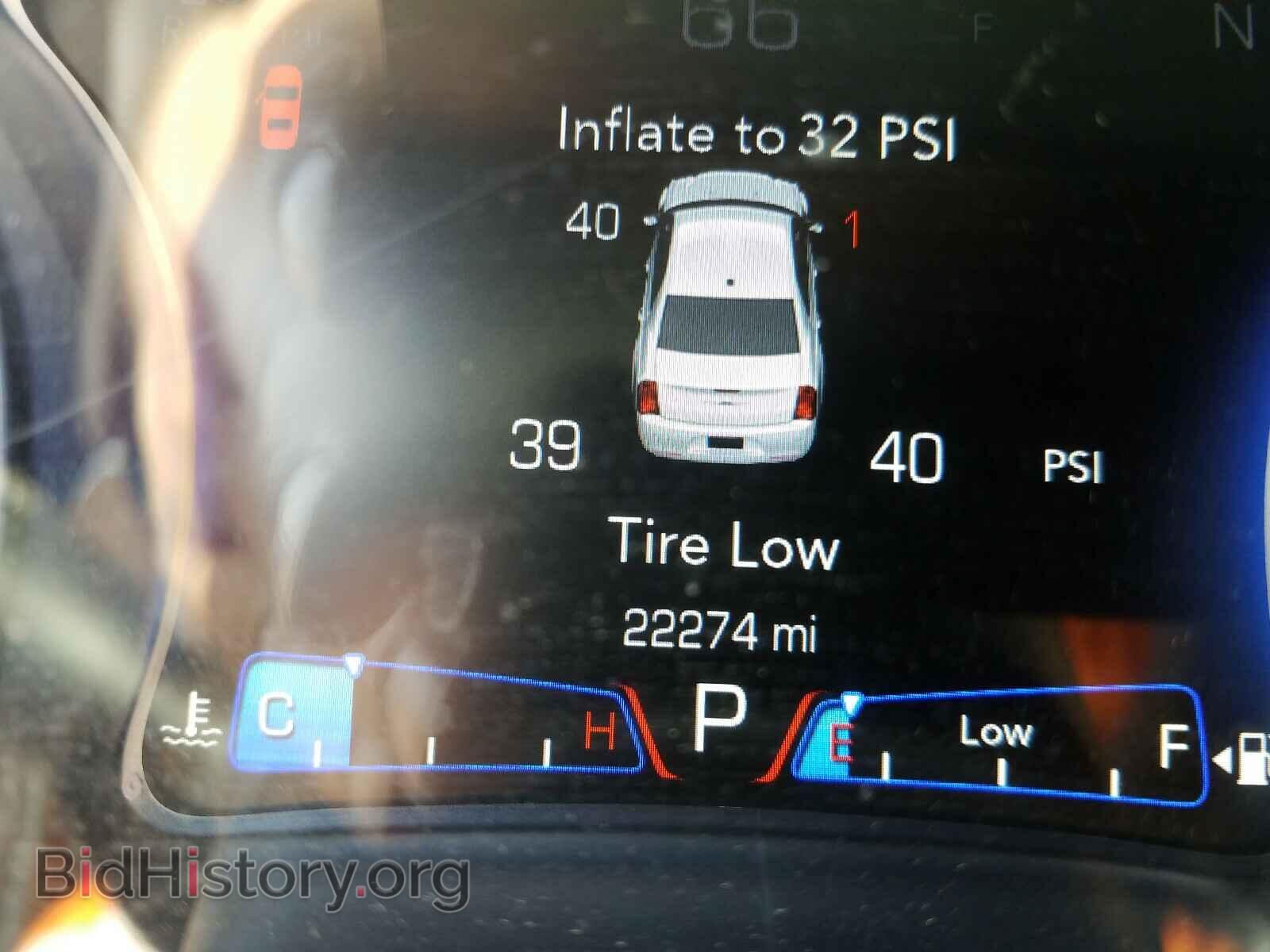 2017 CHRYSLER 300 - VIN: 2C3CCABG7HH521880 - Фото 8