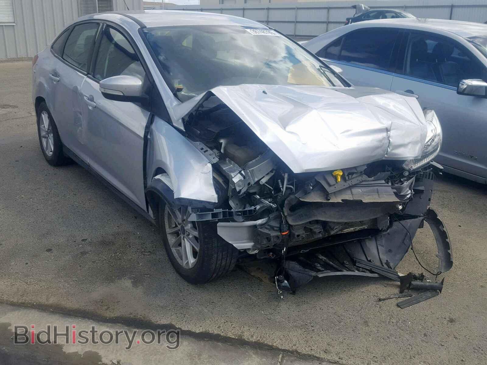 Фотография 1FADP3F22HL285372 - FORD FOCUS SE 2017