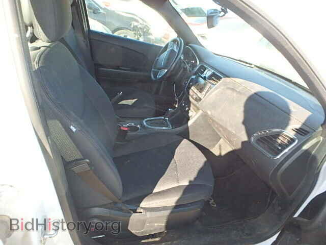 2013 CHRYSLER 200 - VIN: 1C3CCBBB7DN525083 - Фото 5