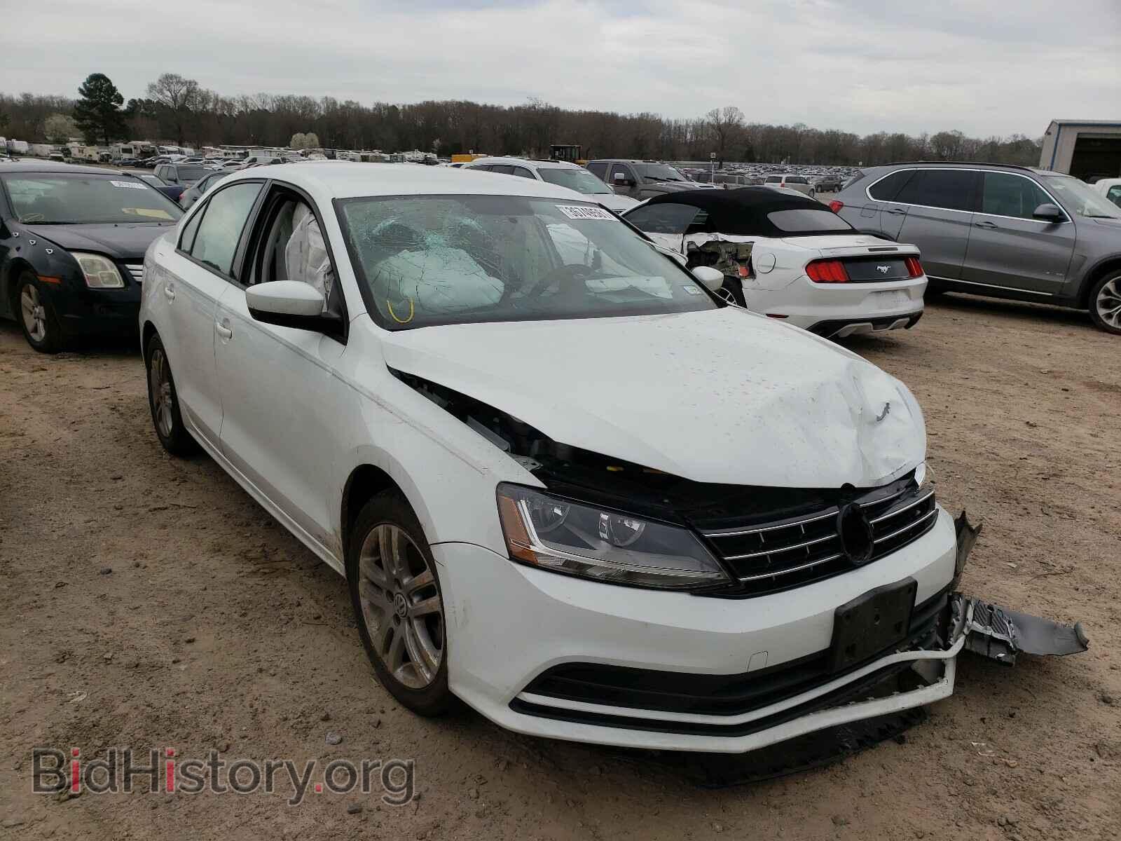 Photo 3VW2B7AJ8JM243280 - VOLKSWAGEN JETTA 2018