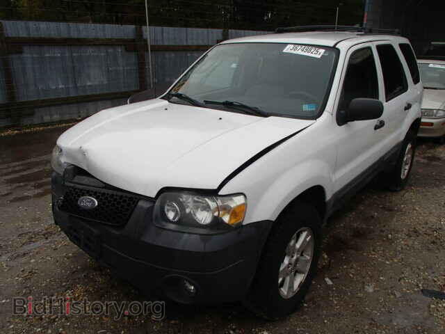 2005 FORD ESCAPE - VIN: 1FMCU03145KC53142 - Фото 2