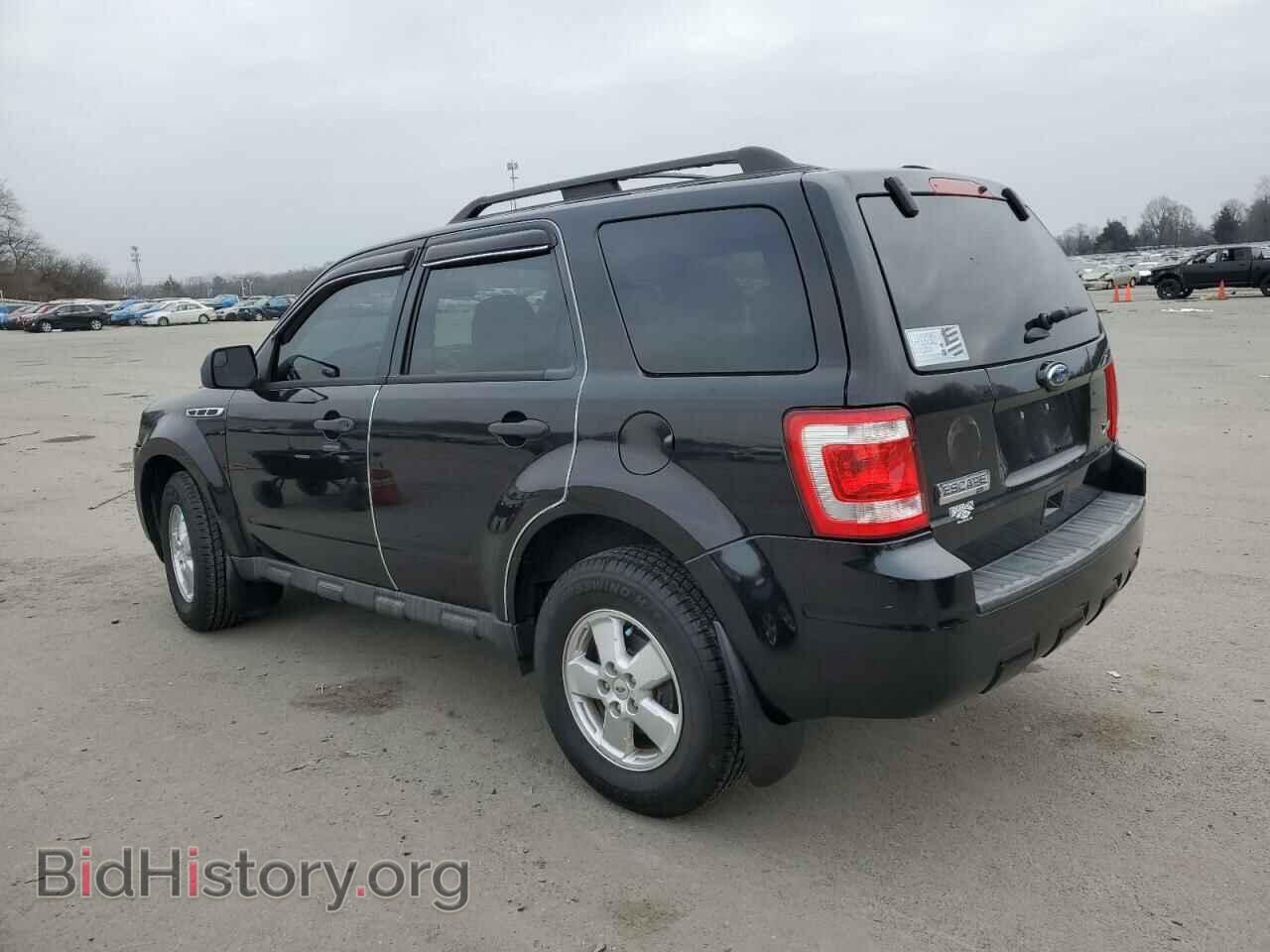 2011 FORD ESCAPE - VIN: 1FMCU0DG7BKB82050 - Фото 2