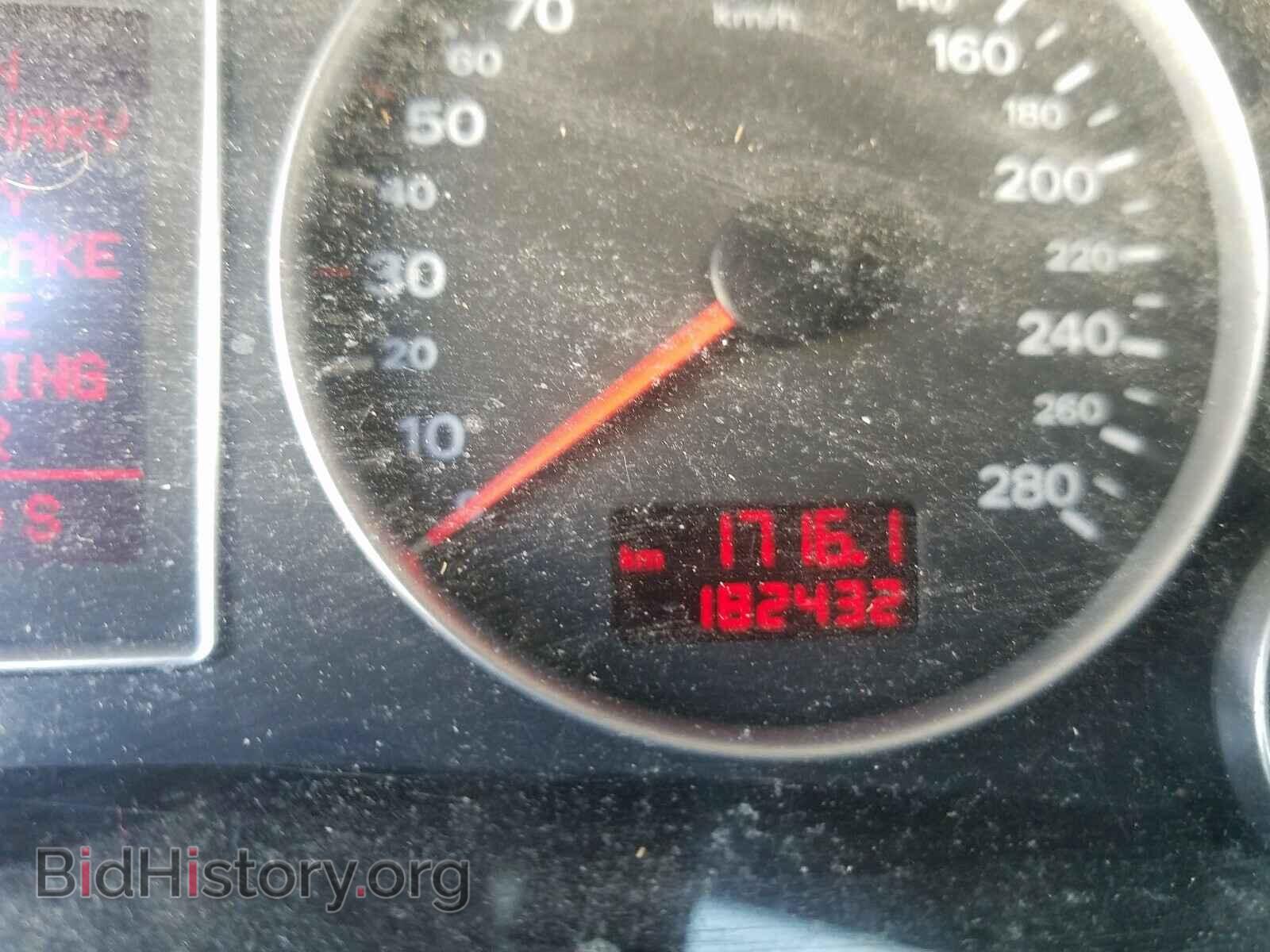 2007 AUDI A4 - VIN: WAUDF78E17A041845 - Фото 8