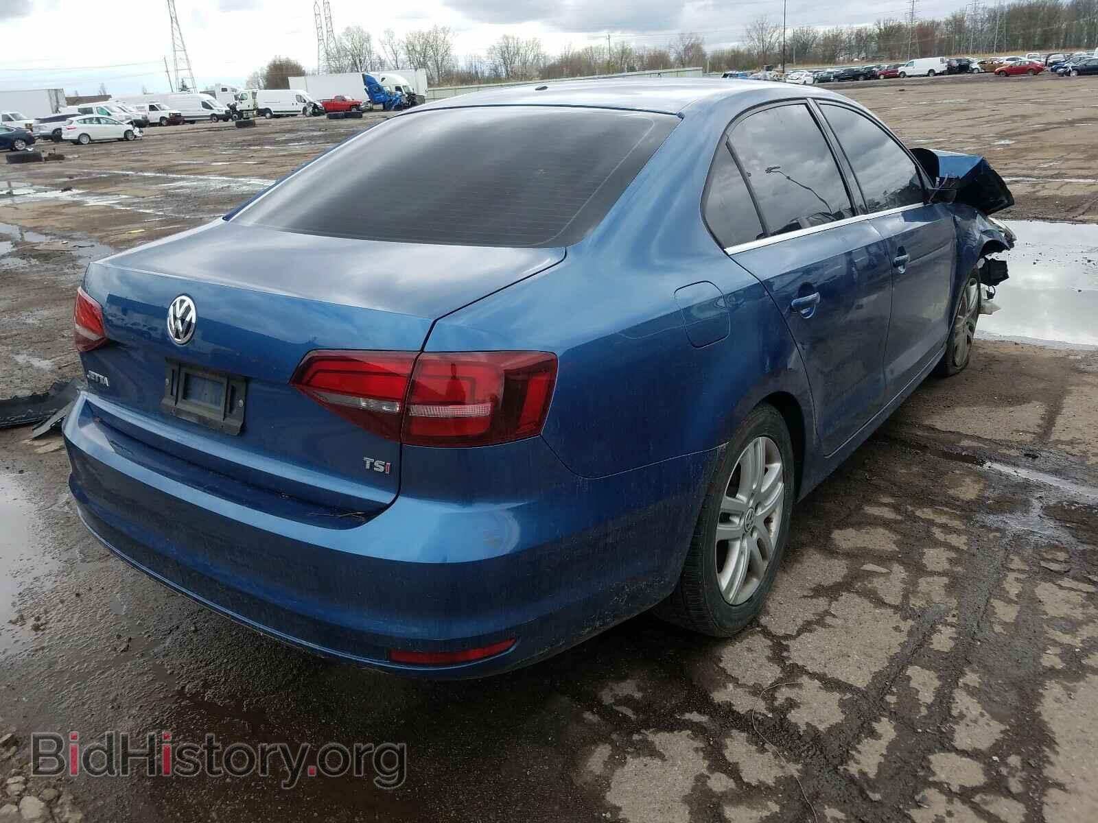 2017 VOLKSWAGEN JETTA - VIN: 3VW2B7AJ7HM233799 - Фото 4