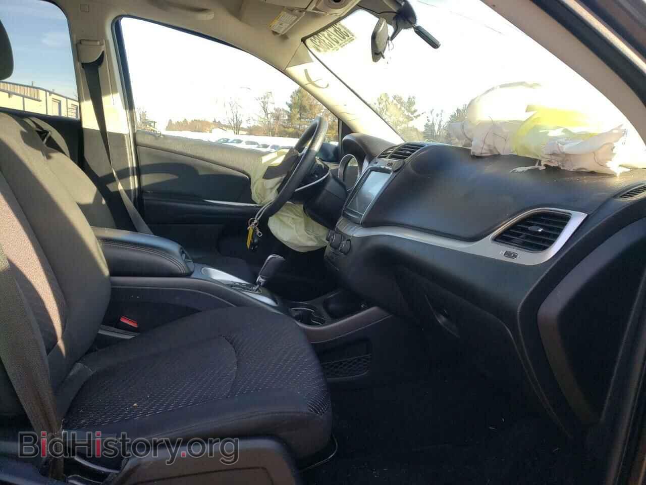 2018 DODGE JOURNEY - VIN: 3C4PDCBG8JT293990 - Фото 5
