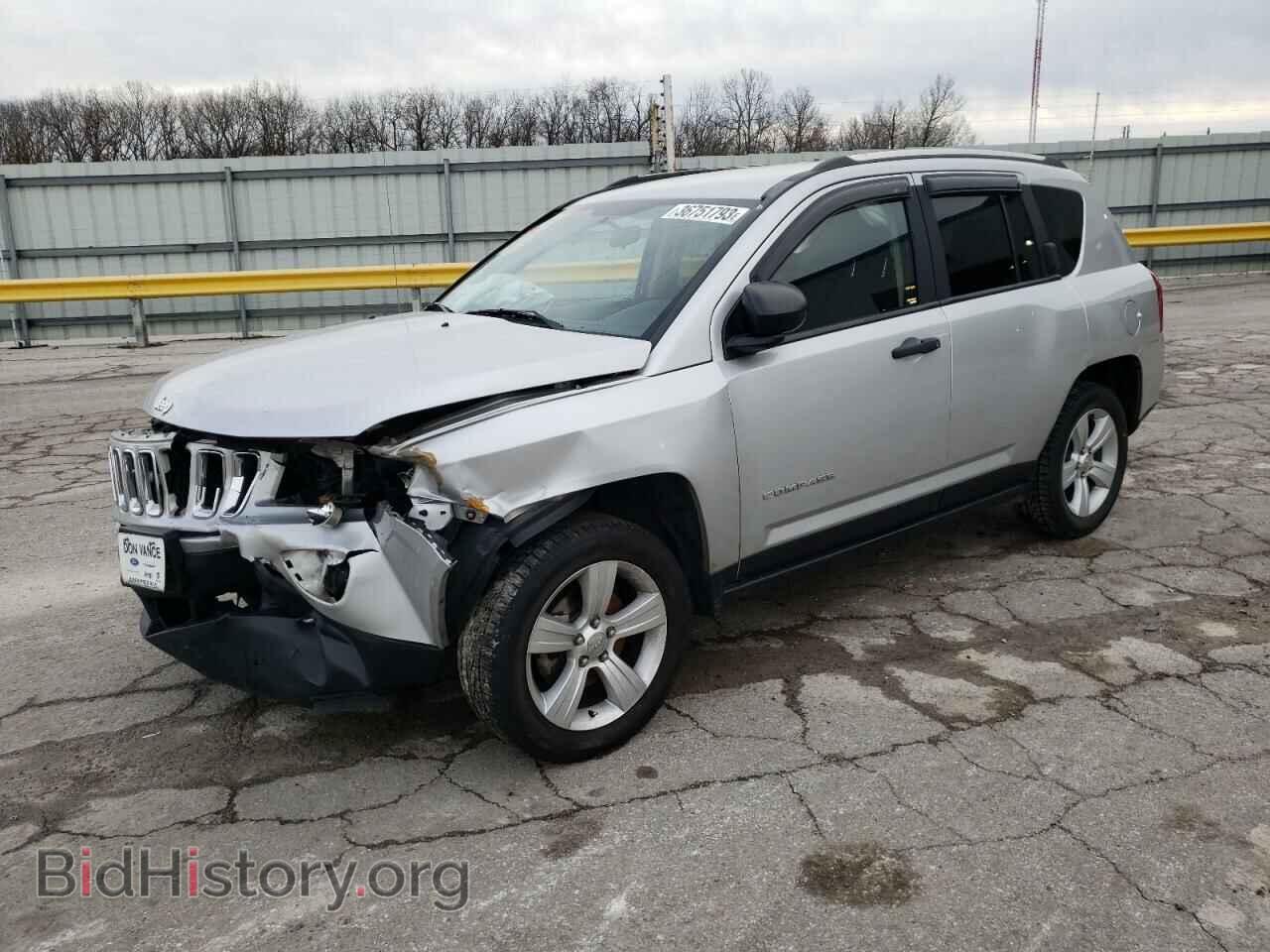 Photo 1C4NJCBAXED586832 - JEEP COMPASS 2014