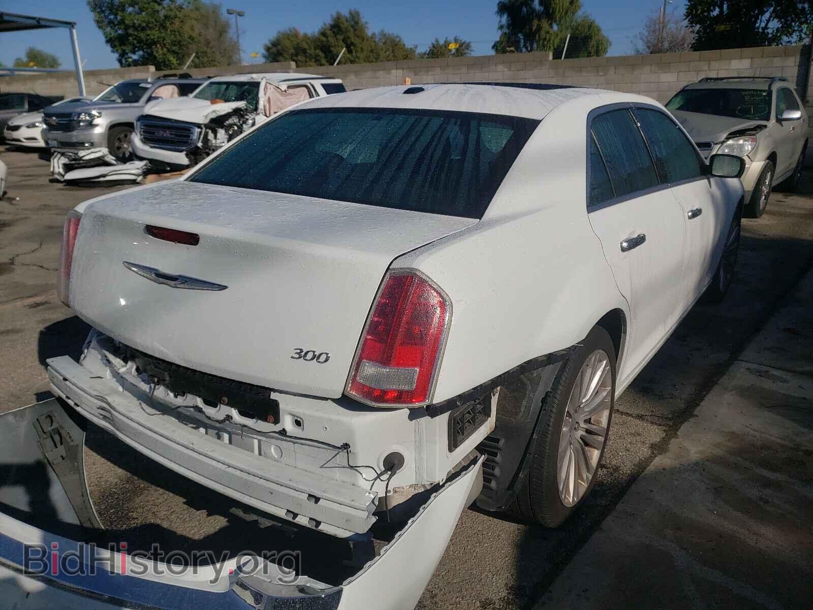 2011 CHRYSLER 300 - VIN: 2C3CA5CG7BH549634 - Фото 4