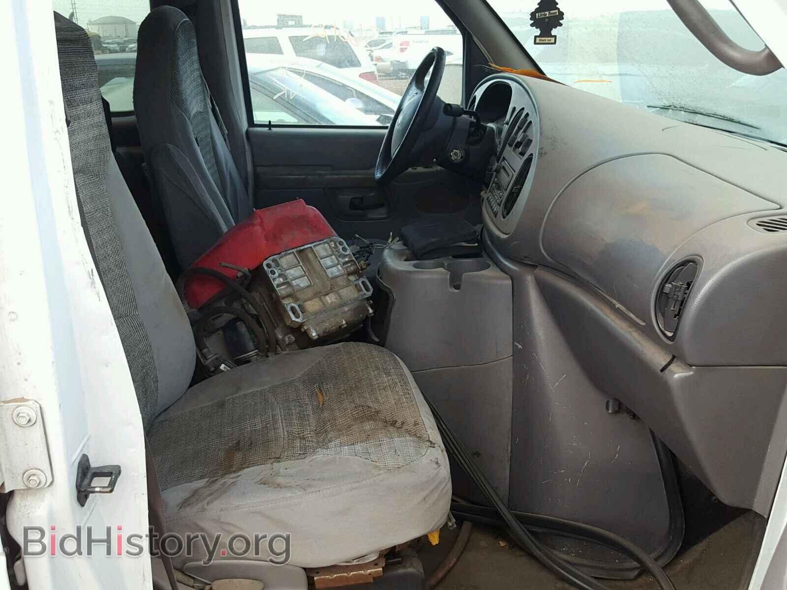 2002 FORD ECONOLINE - VIN: 1FBSS31SX2HB60898 - Photo 5