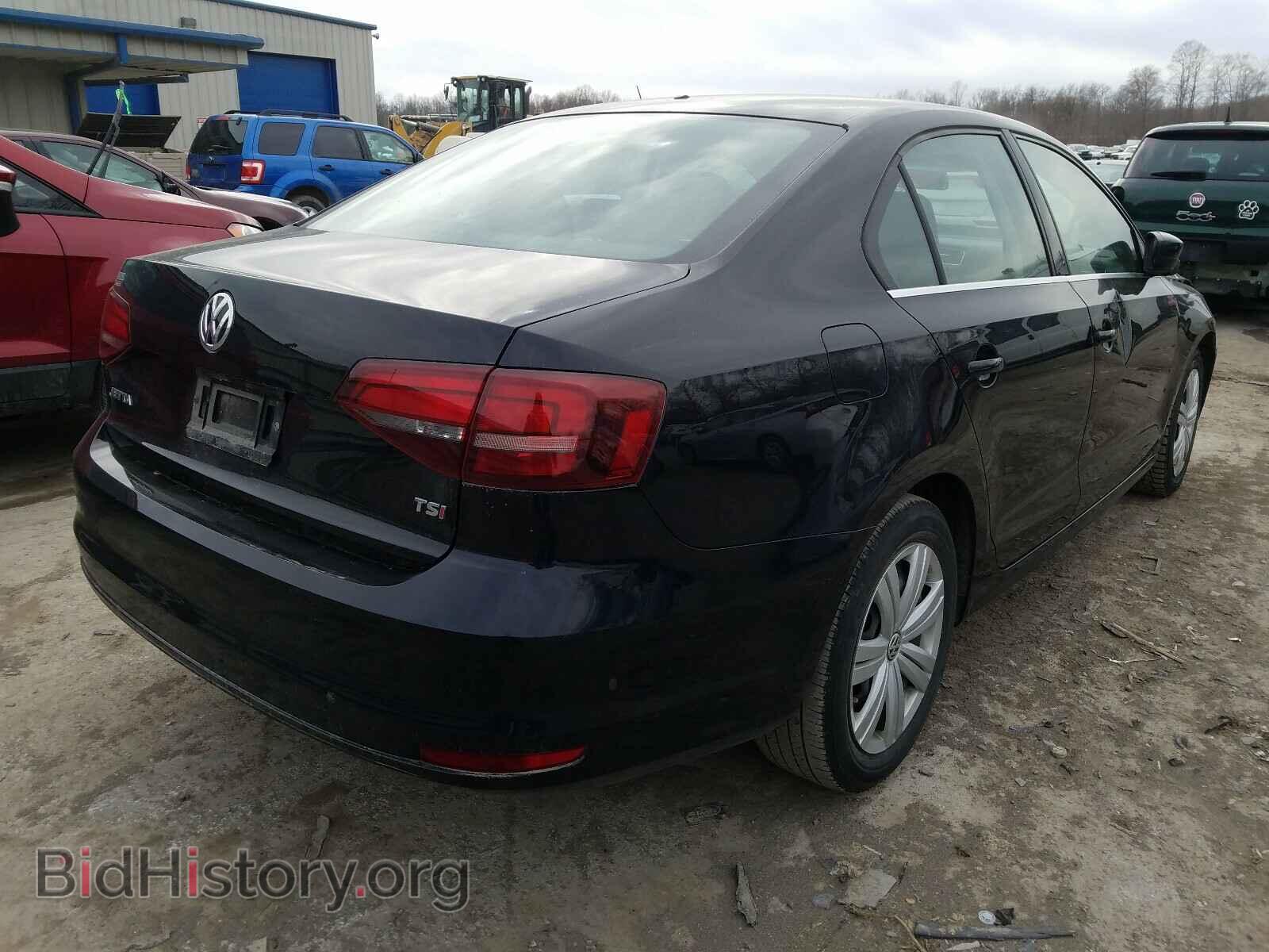 2017 VOLKSWAGEN JETTA - VIN: 3VW167AJ9HM410384 - Фото 4