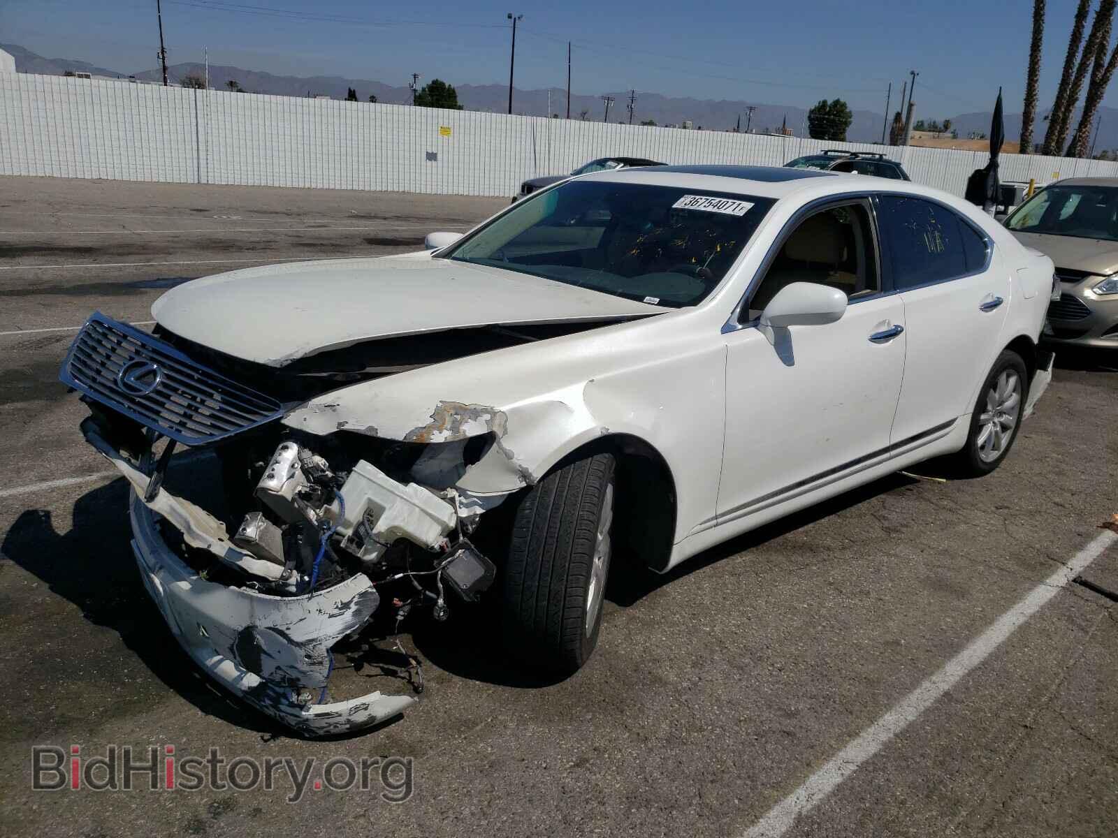 2008 LEXUS LS460 - VIN: JTHBL46FX85081119 - Фото 2