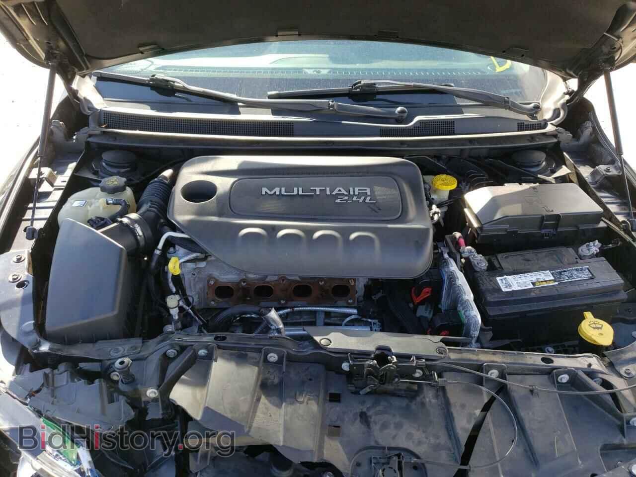 2015 CHRYSLER 200 - VIN: 1C3CCCAB3FN649409 - Фото 7