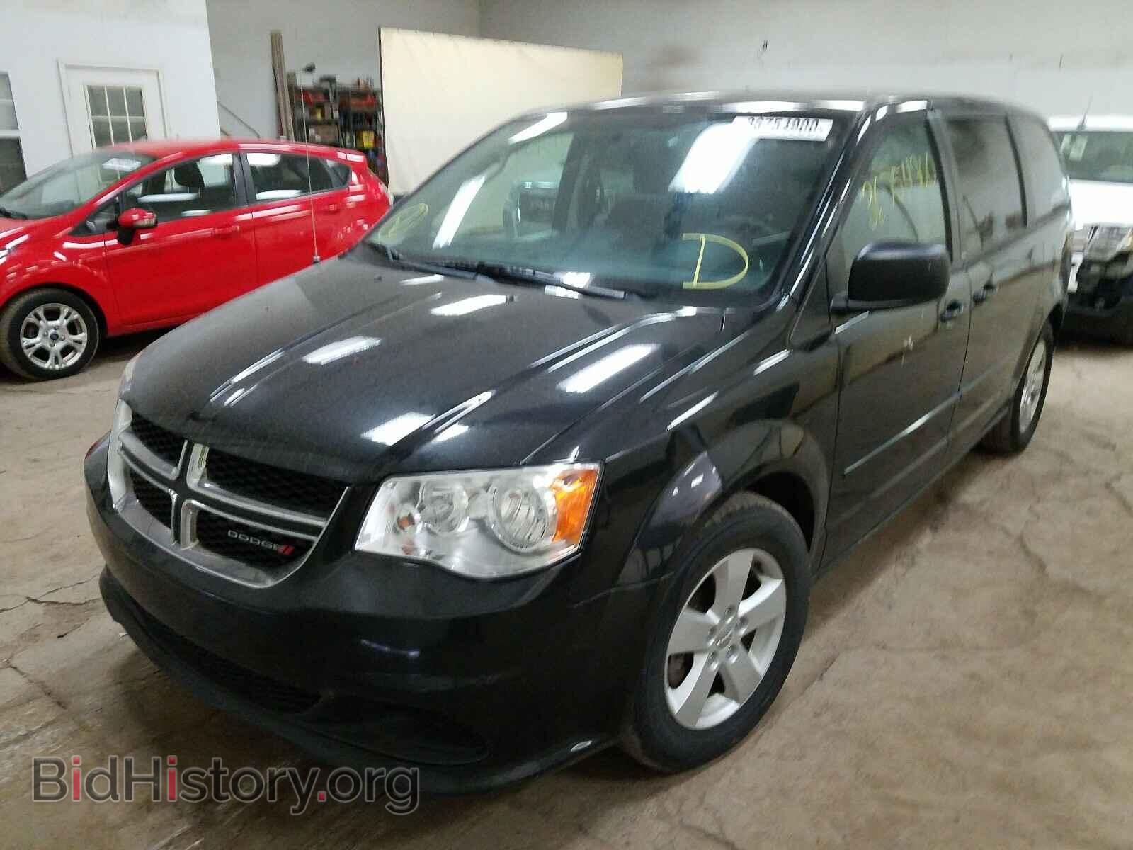 2013 DODGE CARAVAN - VIN: 2C4RDGBG3DR653447 - Фото 2