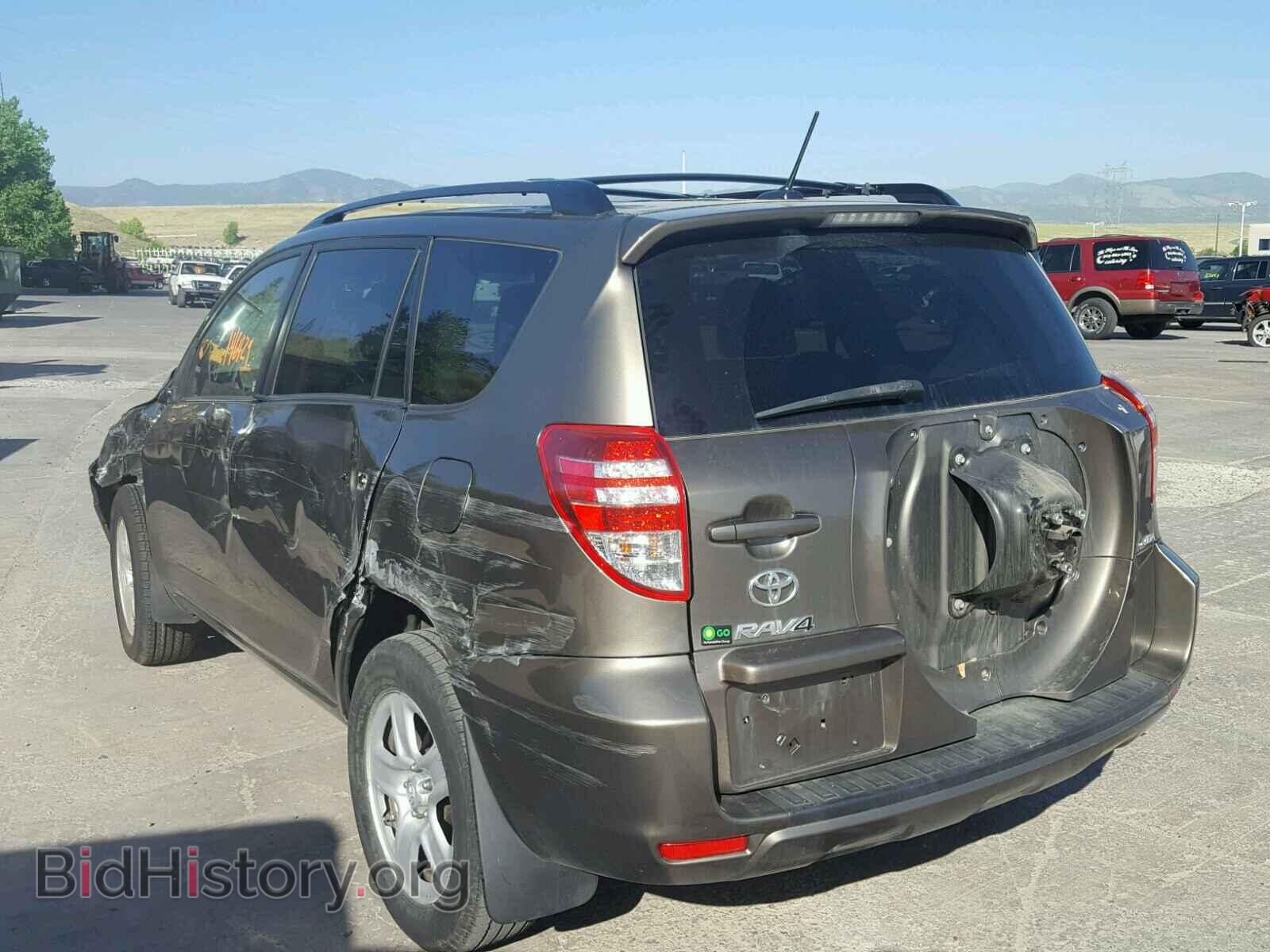 2011 TOYOTA RAV4 - VIN: 2T3BK4DV3BW065147 - Фото 3