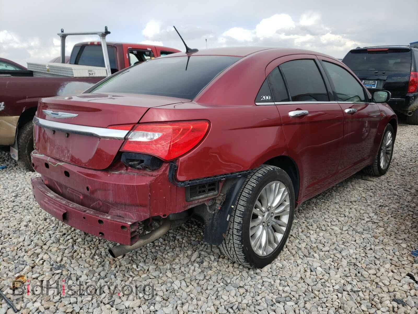 2012 CHRYSLER 200 - VIN: 1C3CCBCB3CN106502 - Photo 4