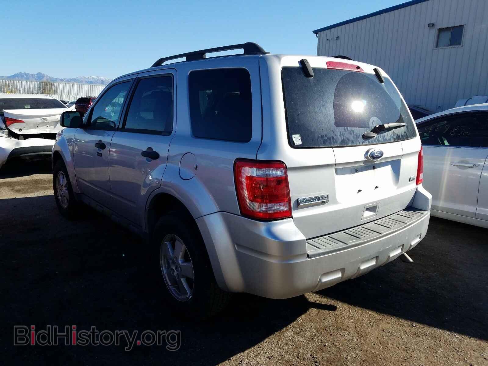 2011 FORD ESCAPE - VIN: 1FMCU9DG3BKC65026 - Фото 3