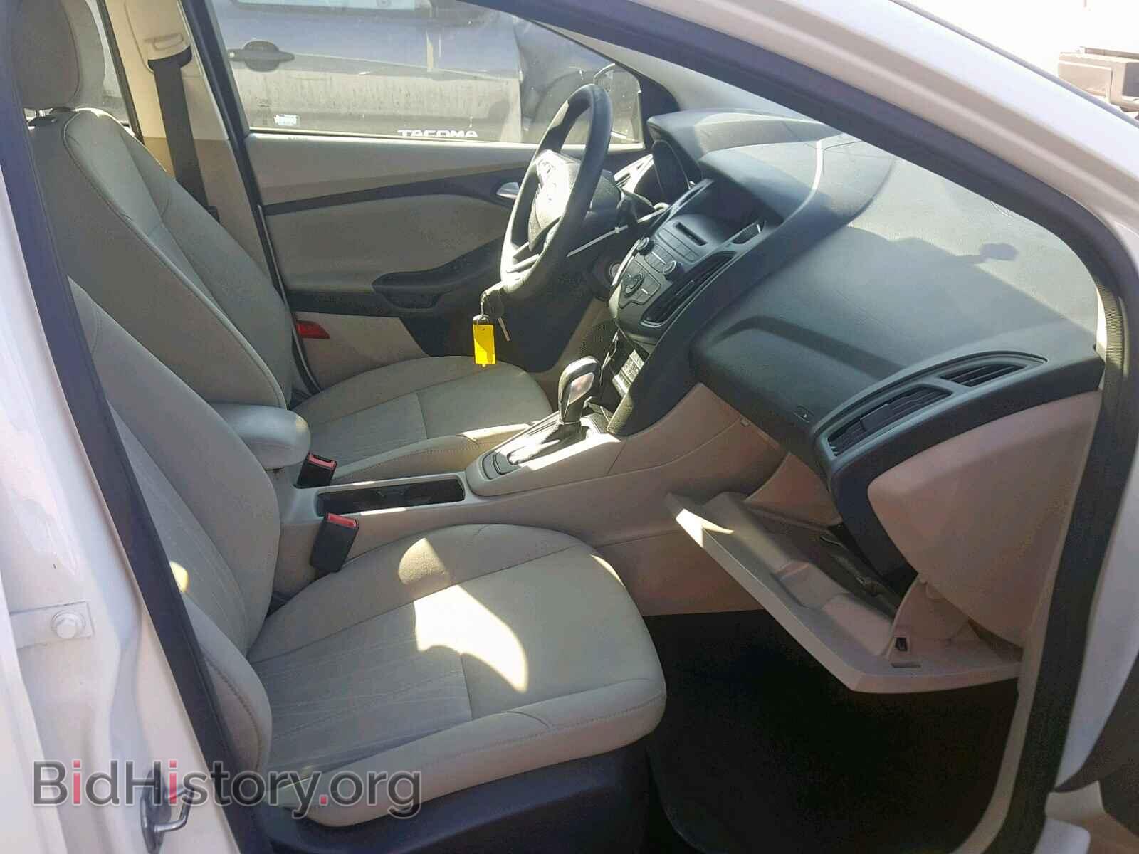 2016 FORD FOCUS SE - VIN: 1FADP3K2XGL204056 - Фото 5