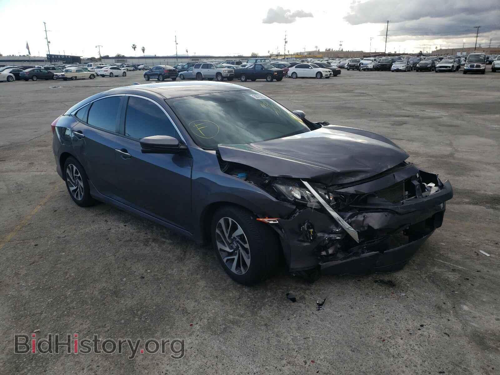 Фотография 2HGFC2F82HH509588 - HONDA CIVIC 2017