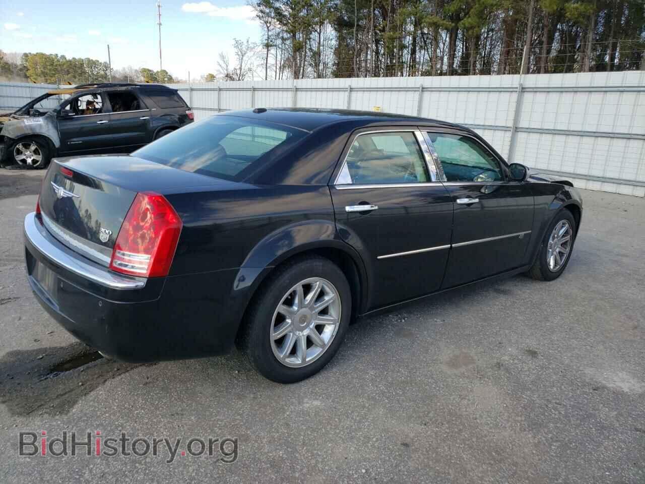 2010 CHRYSLER 300 - VIN: 2C3CA6CT7AH206016 - Фото 3