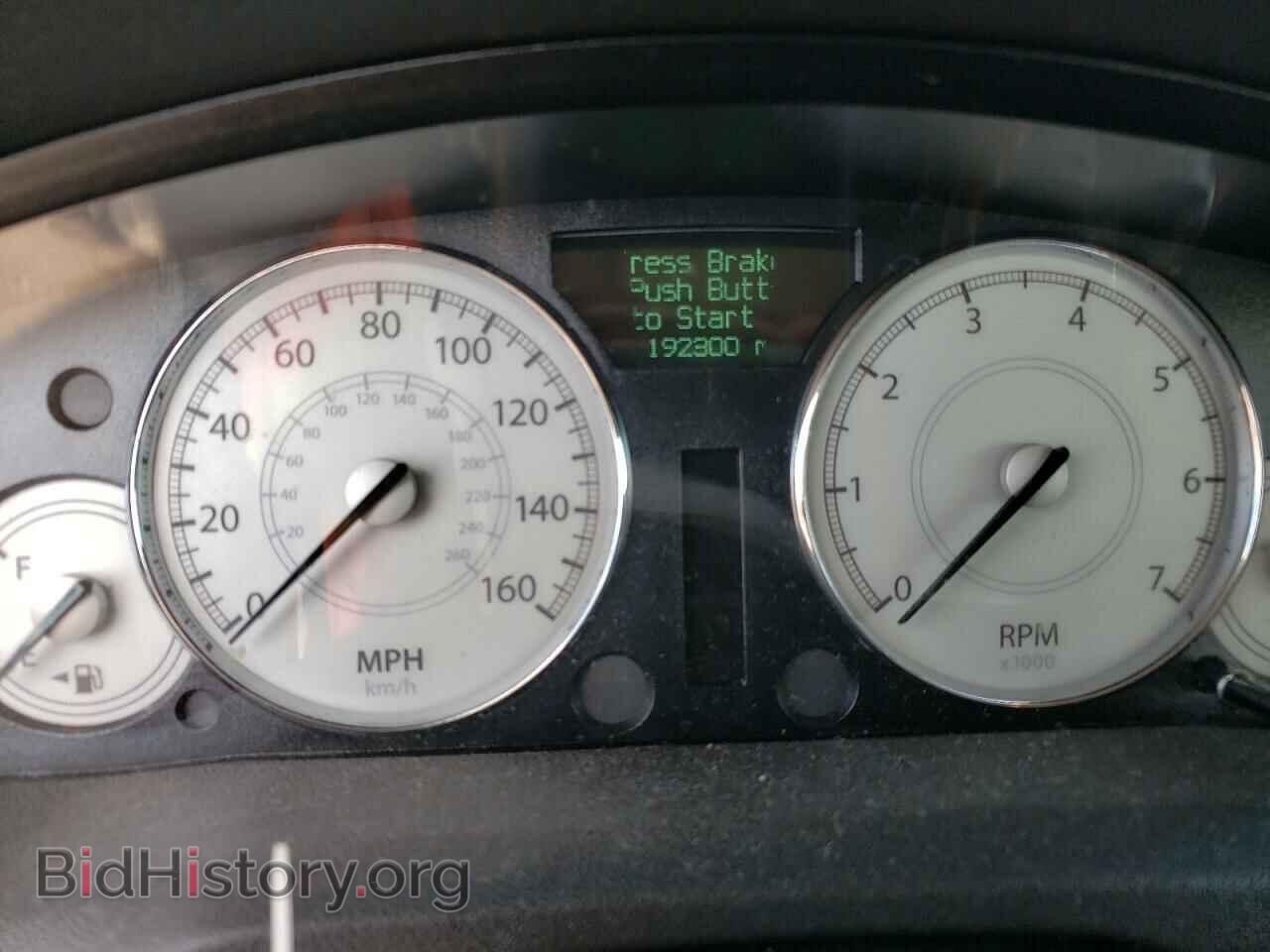 2010 CHRYSLER 300 - VIN: 2C3CA6CT7AH206016 - Фото 9