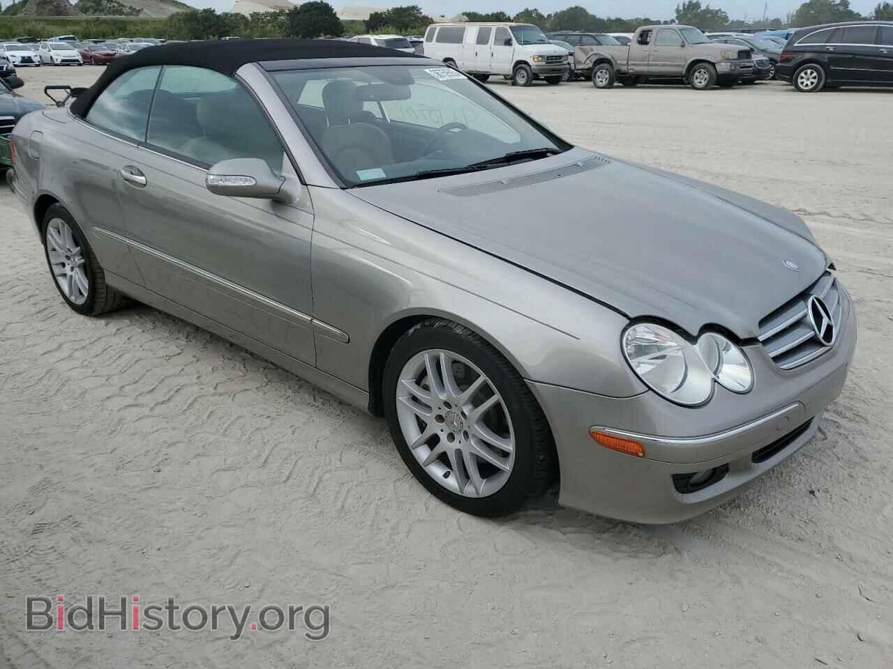 2008 MERCEDES-BENZ CLK-CLASS - VIN: WDBTK56F28F234907 - Фото 4