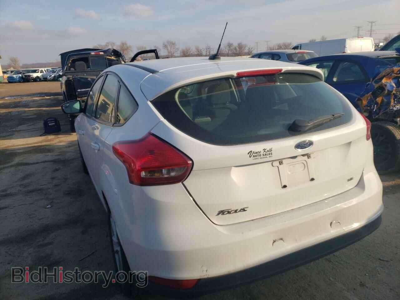 2018 FORD FOCUS - VIN: 1FADP3K21JL251693 - Фото 2