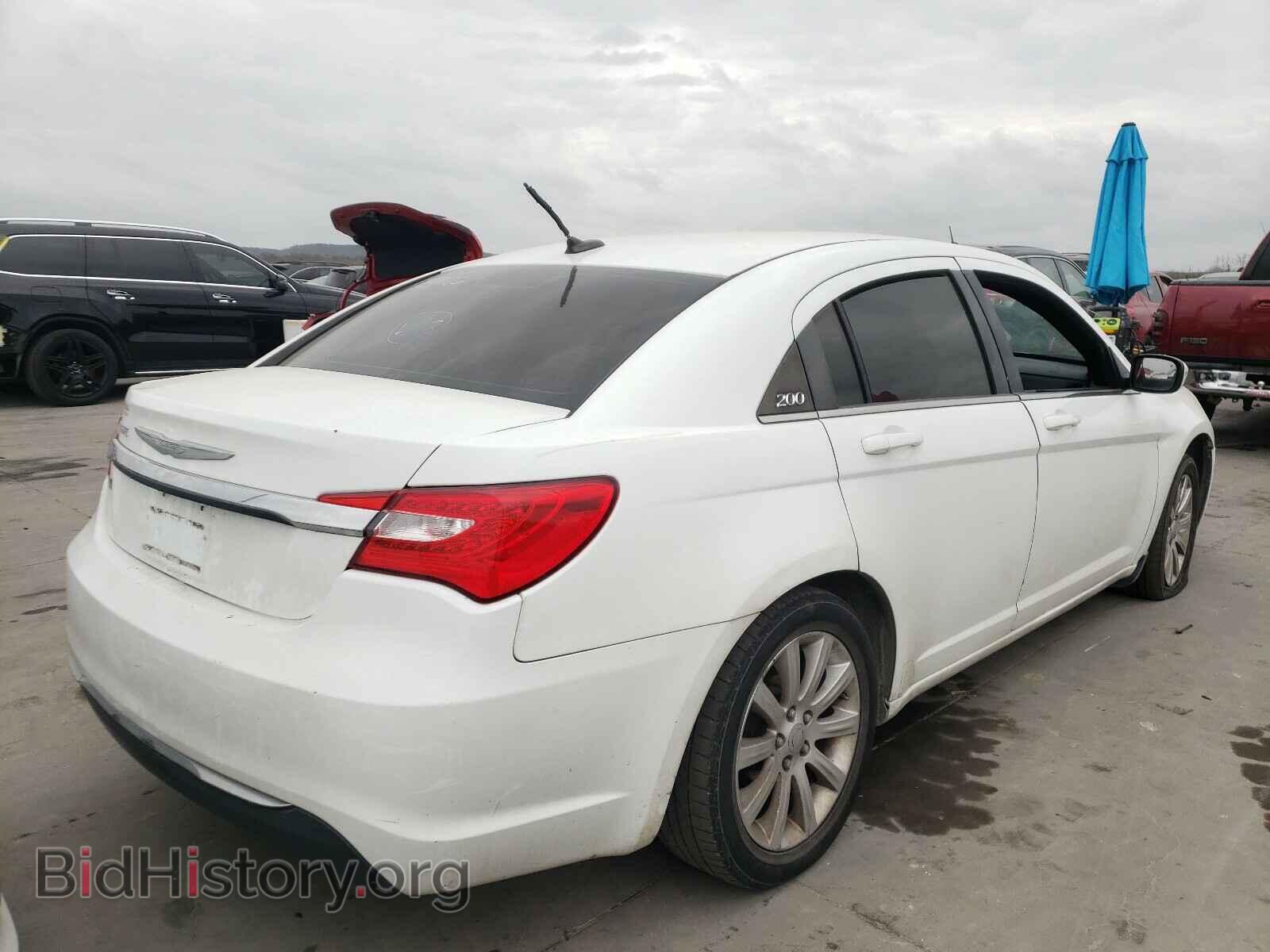2013 CHRYSLER 200 - VIN: 1C3CCBBG1DN527486 - Фото 4