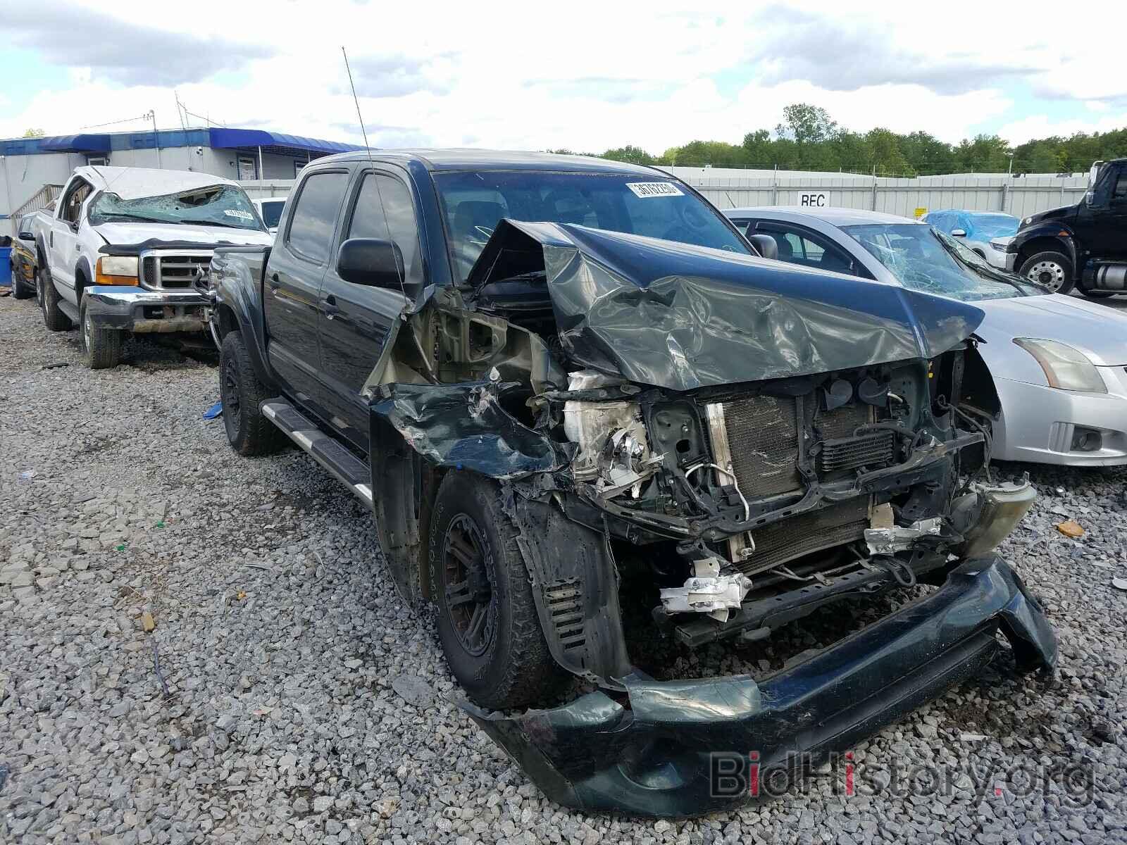 Photo 3TMJU4GN6BM121018 - TOYOTA TACOMA 2011