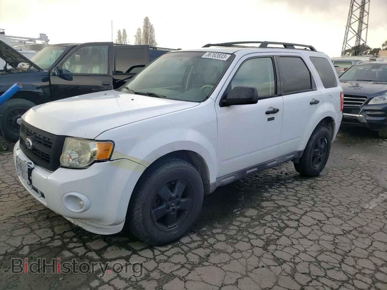 Фотография 1FMCU0DG9CKA44270 - FORD ESCAPE 2012