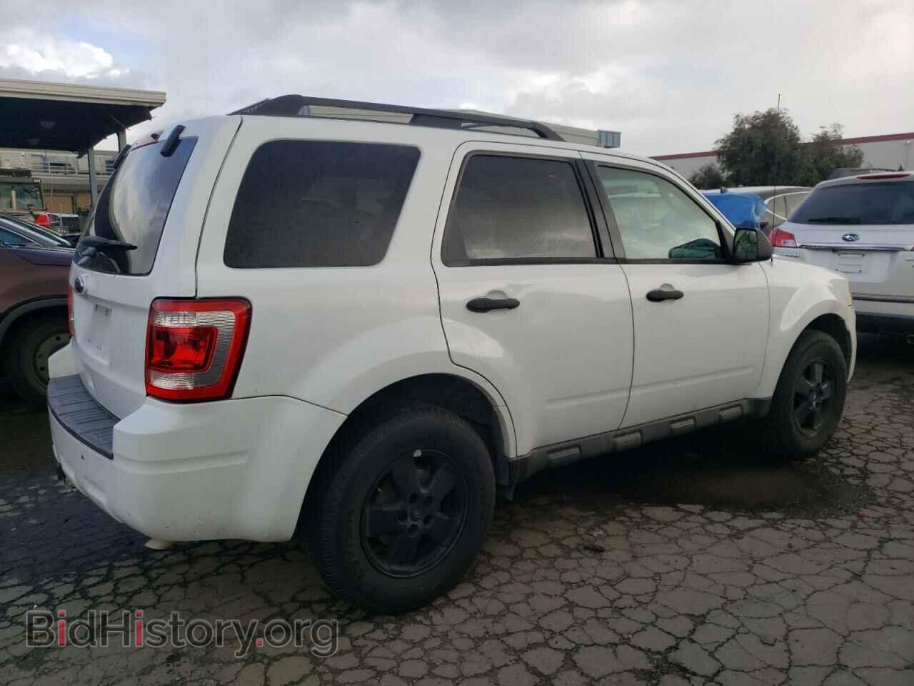 2012 FORD ESCAPE - VIN: 1FMCU0DG9CKA44270 - Фото 3