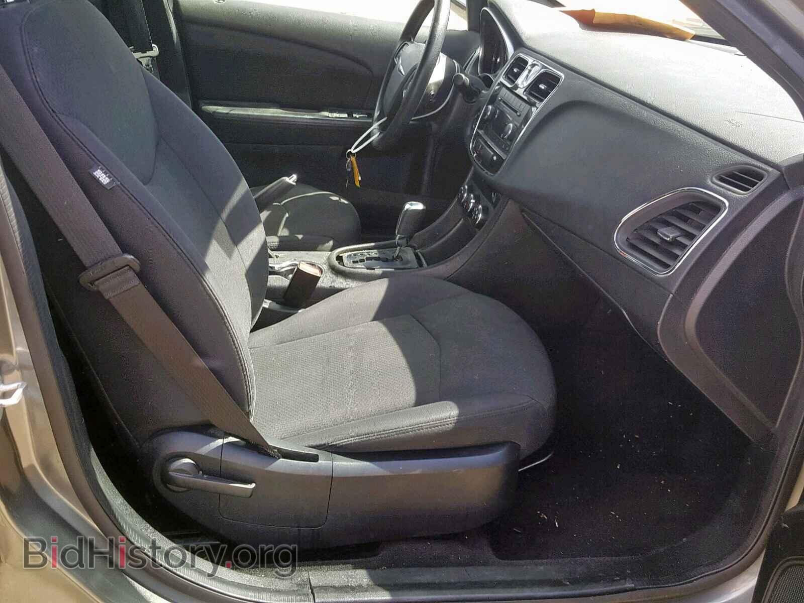 2013 CHRYSLER 200 - VIN: 1C3CCBAB8DN698337 - Photo 5