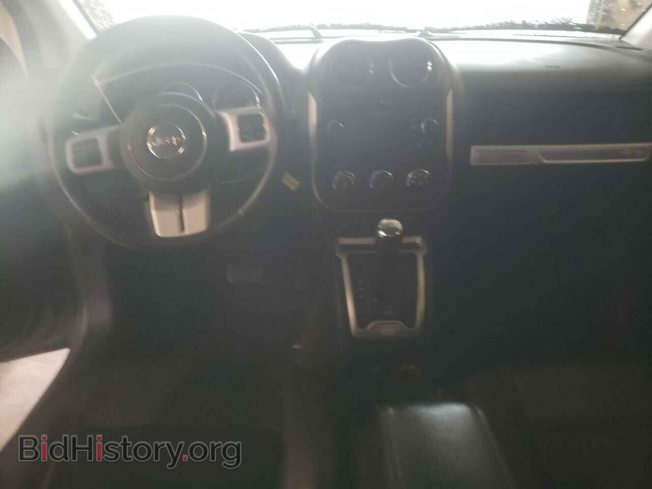 2014 JEEP COMPASS - VIN: 1C4NJDEB7ED734820 - Photo 8