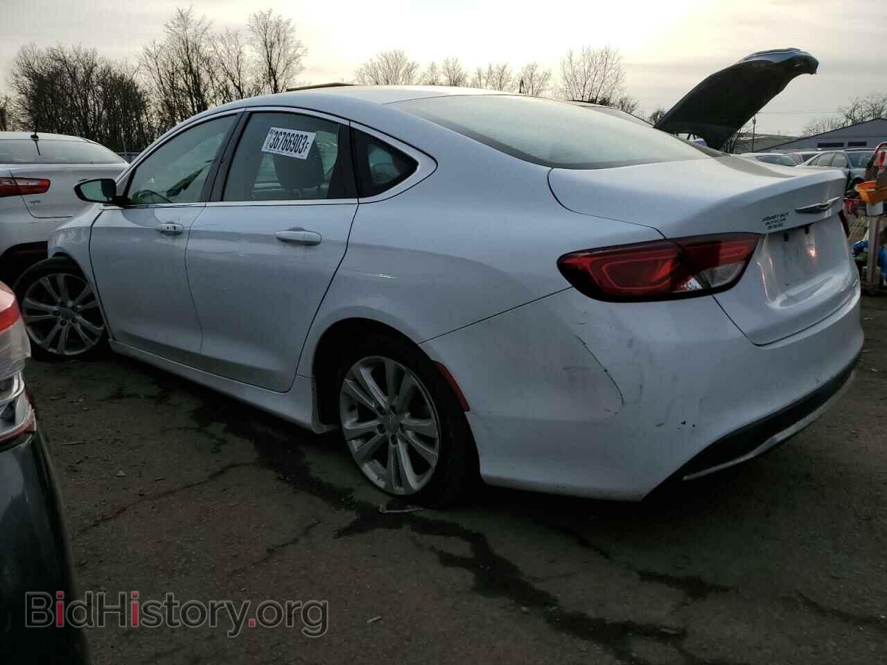 2015 CHRYSLER 200 - VIN: 1C3CCCAB4FN642453 - Photo 2