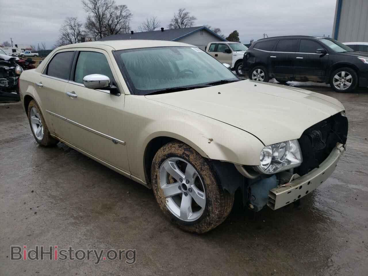 2010 CHRYSLER 300 - VIN: 2C3CA6CT6AH148562 - Фото 4