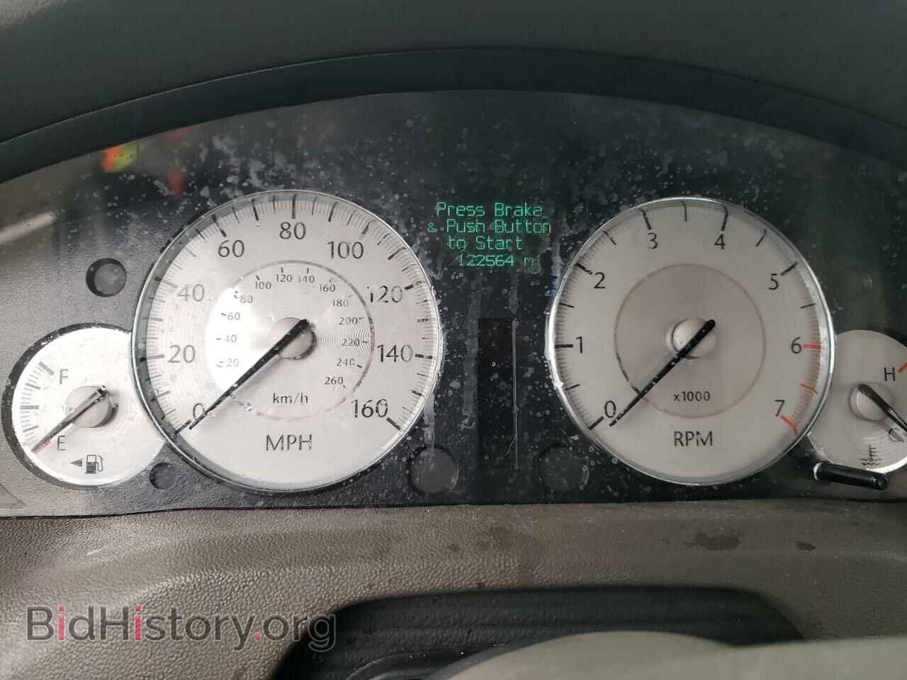 2010 CHRYSLER 300 - VIN: 2C3CA6CT6AH148562 - Фото 9