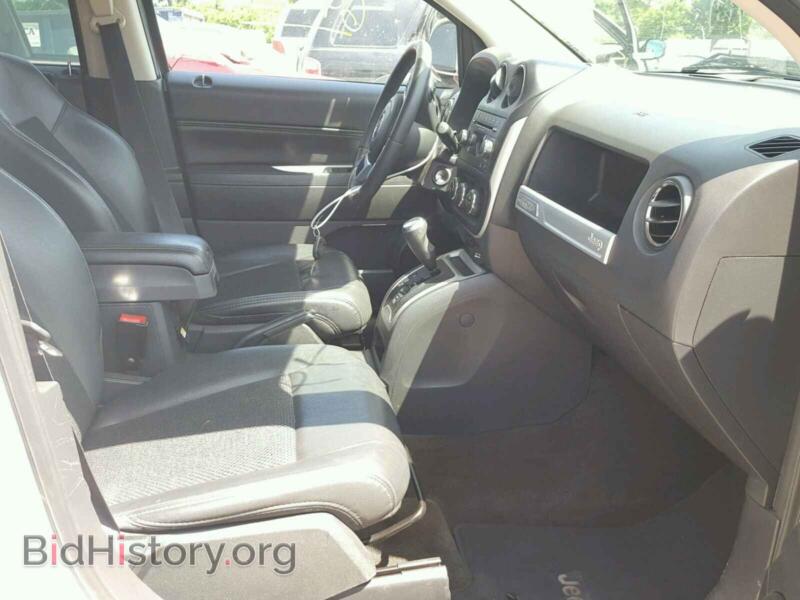 2016 Jeep COMPASS LA (VIN 1C4NJCEB4GD651388) — фото 5 из 10