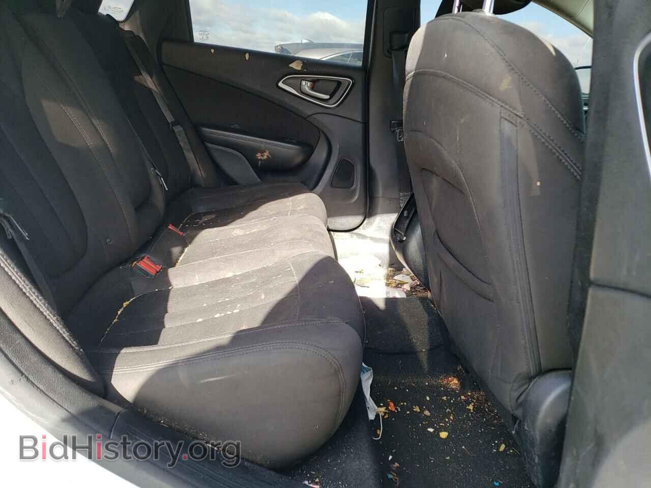 2015 CHRYSLER 200 - VIN: 1C3CCCAB9FN684617 - Фото 10